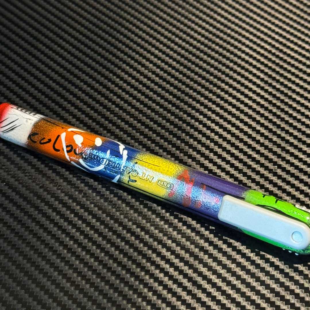 RED Knife – Rainbow Edition